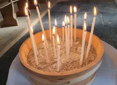 Kerzen (Foto: Kirchgemeinde Diemtigen)