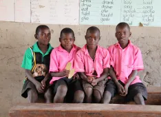 Schulkinder in Uganda sind dankbar f&uuml;r unsere Unterst&uuml;tzung.