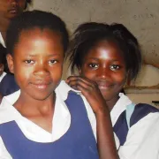 Elternlose Mädchen in der Schule in Kitwe, Sambia.