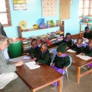 : In Massai Partner sein supports the construction of a new kindergarten. The project is competently overseen by Dirk J&uuml;ttner who is well versed in the local conditions.